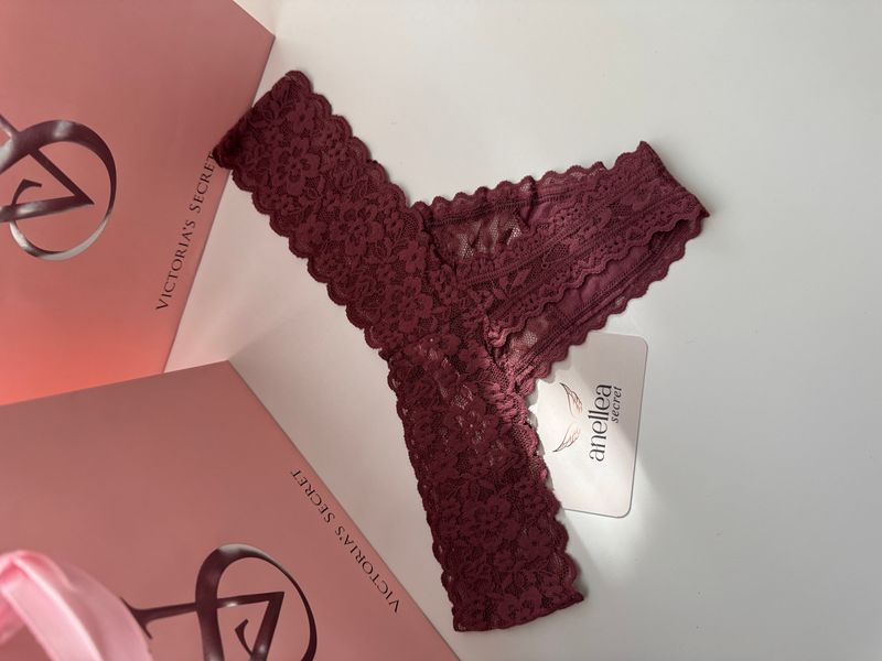 Трусики стрінги Victoria's Secret Lace Thong Panty Mocha Mousse XS PN-01-0097 фото